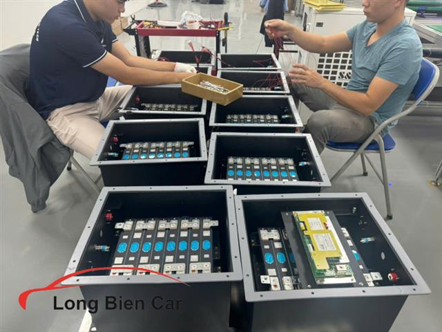 Ưu điểm nổi bật Pin Lithium LiFePO4 Greentech được dùng cho xe điện chở khách.