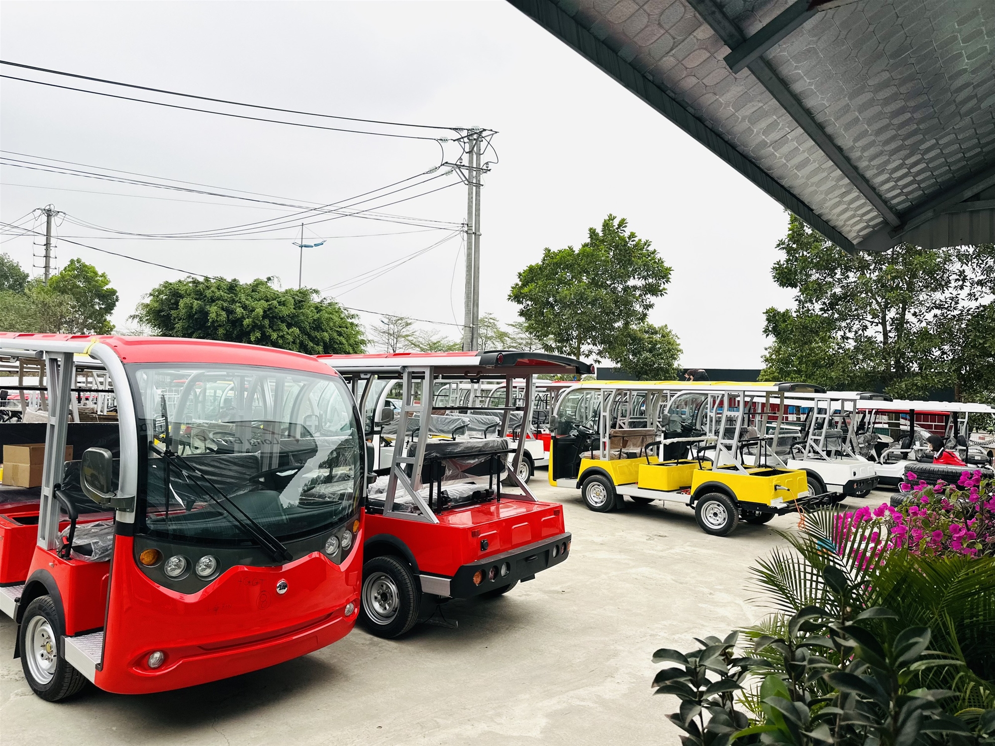 Xe điện bốn bánh